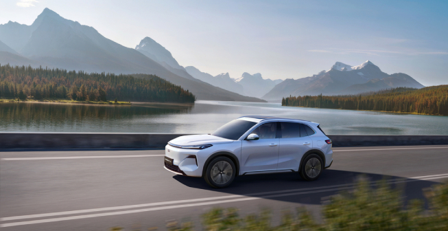 Geelyjev povijesni preokret: U siječnju prodali 270 tisuća vozila pa postali naprodavanija marka u Kini (Poslovni.hr, 05. 02. 2026.)